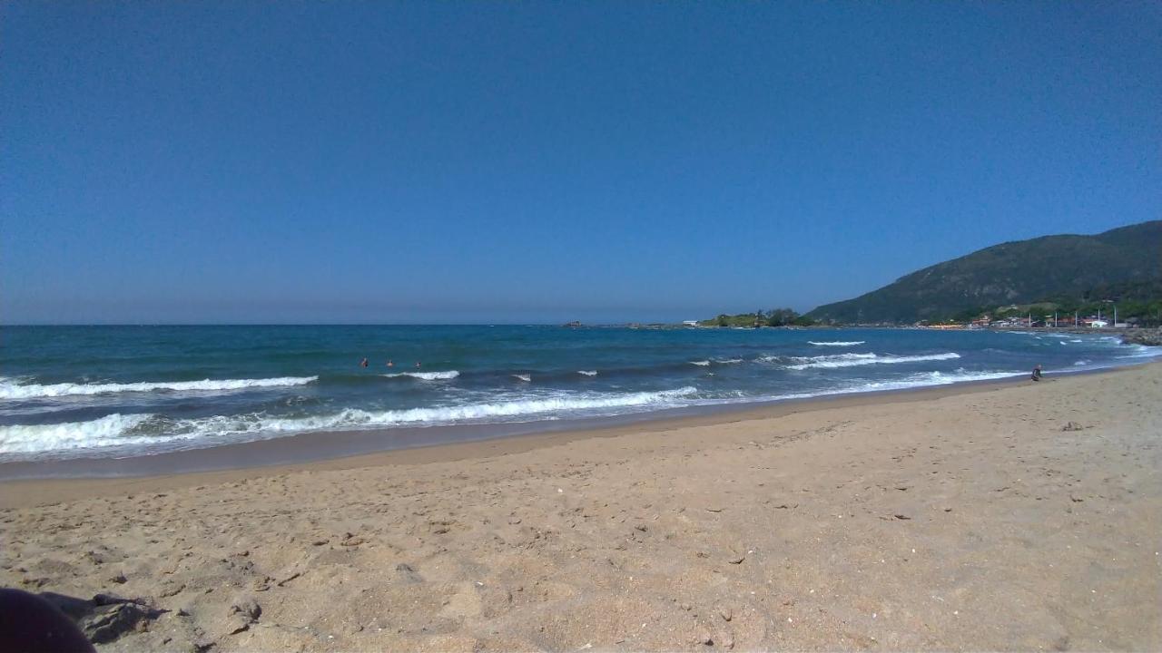 Chale Praia Da Armacao Florianópolis Exterior foto